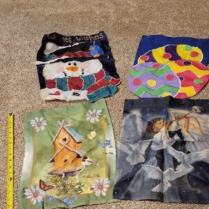 19 Garden Flags Small